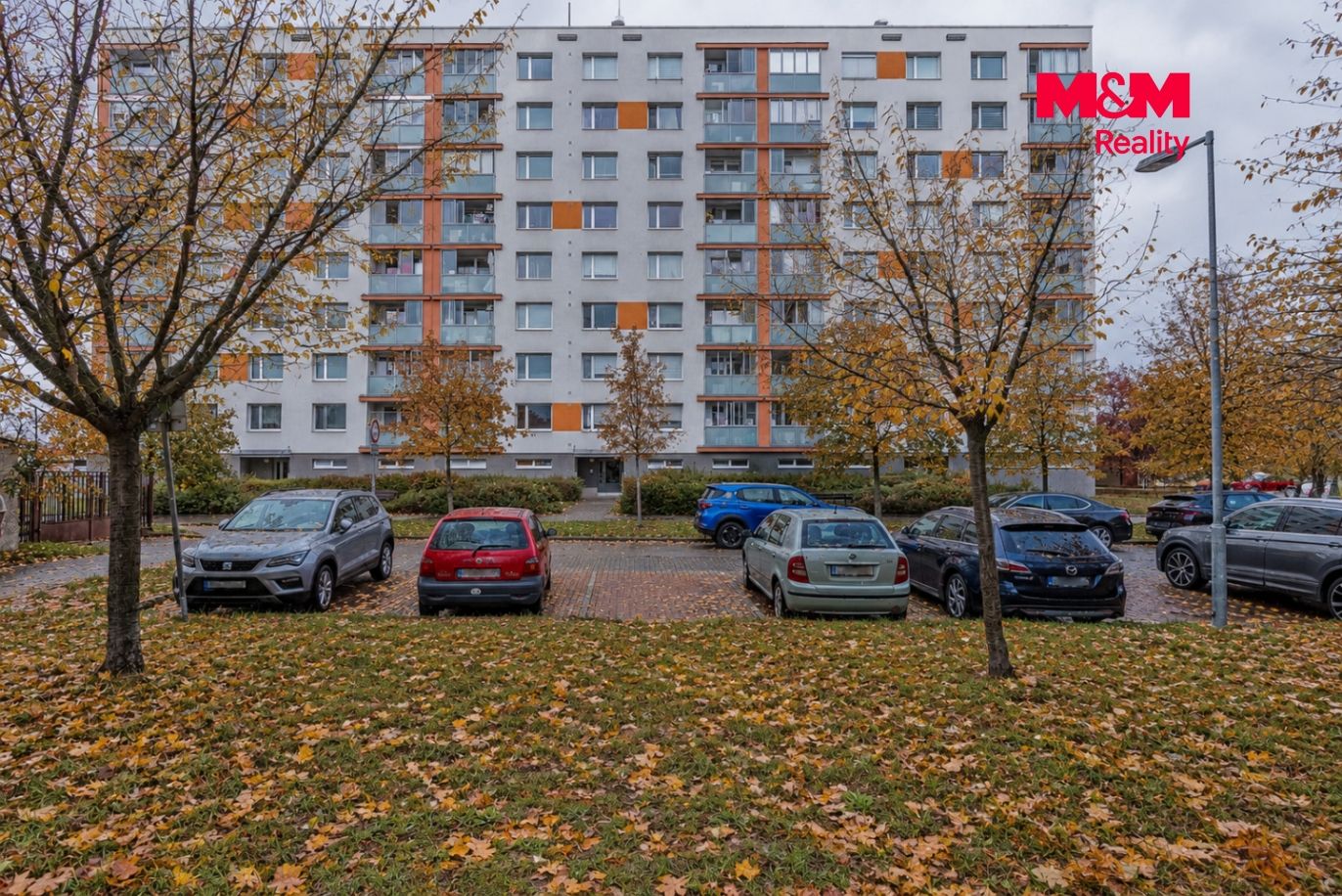 říjen 1.png