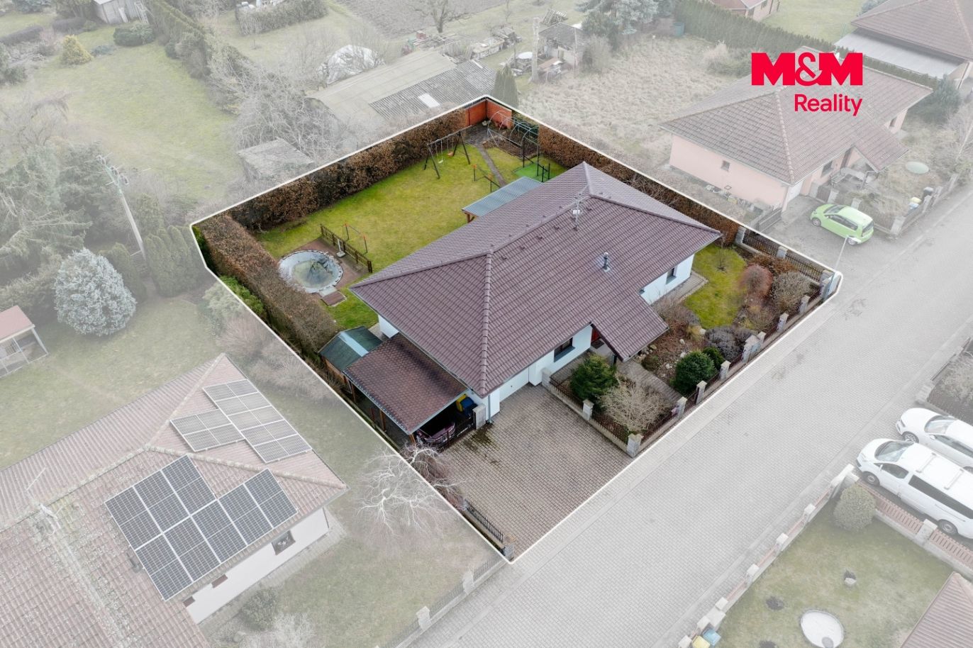 dům 
