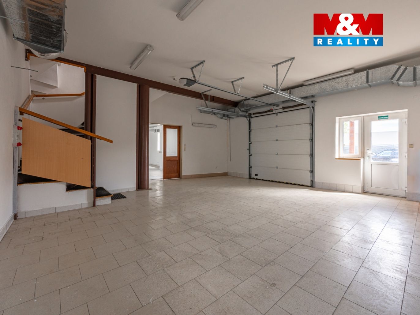KOMERCNI PROSTORY MILOVANICE-41.jpg
