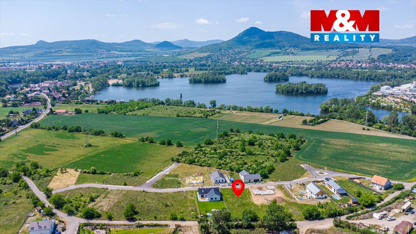 Pohled na pozemek