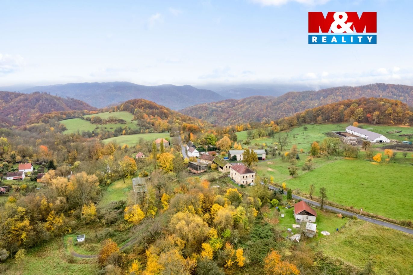 Okolí nemovitosti.