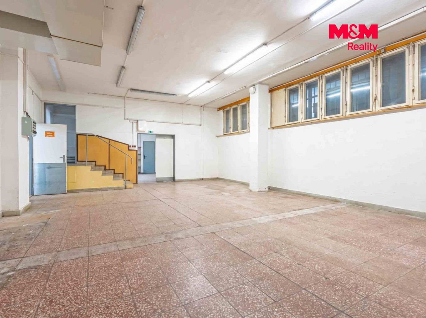 Částečně upraveno AI uklizeno