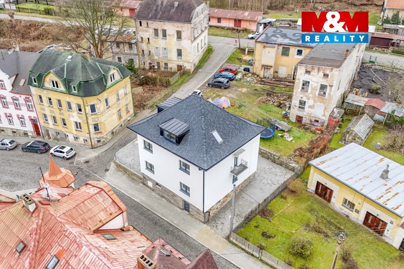 DJI_20251204124507_0319_D.jpg