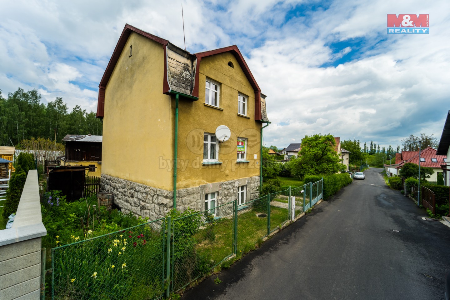 Prodej, rodinný dům, 7+kk, 65 m2, Karlovy Vary, ul. Sopečná