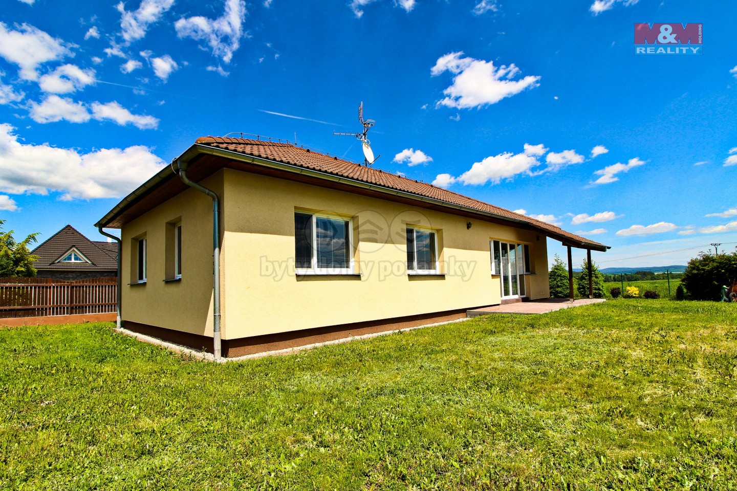 Prodej, rodinný dům 4+kk 130 m2, pozemek 1005 m2, Zruč-Senec