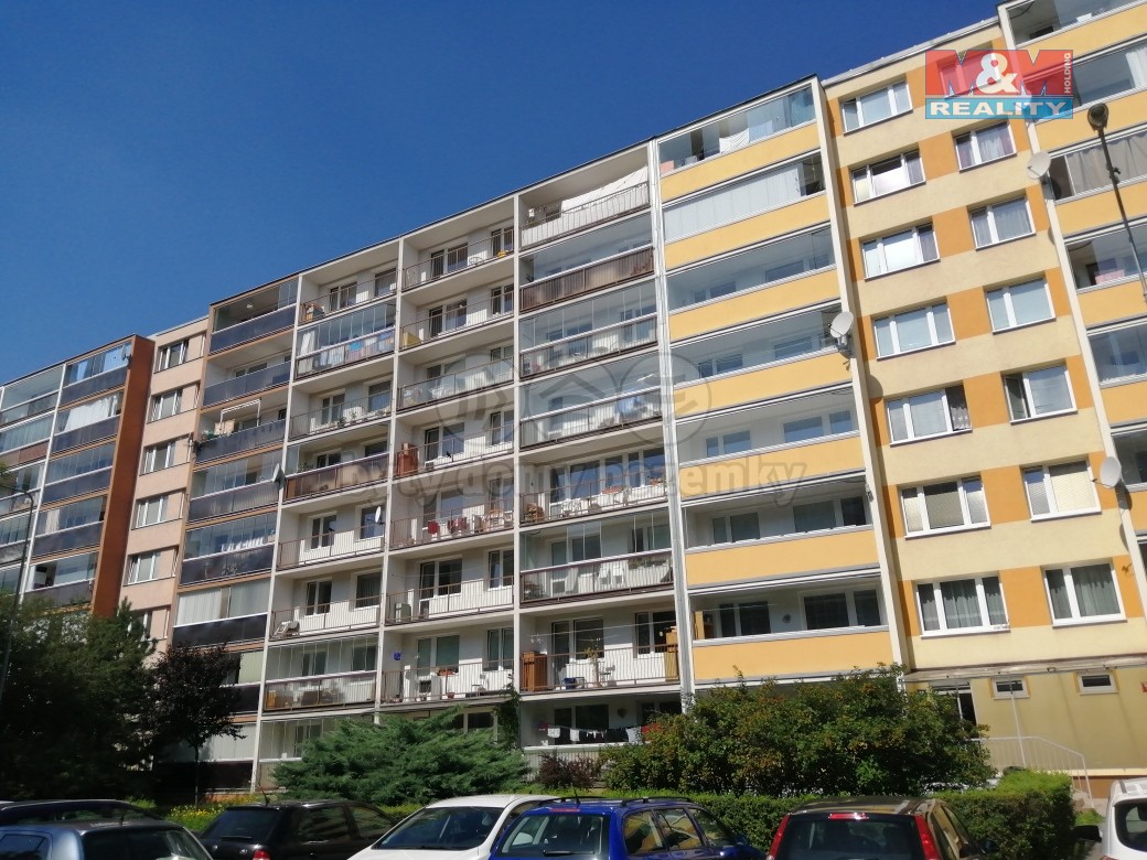 Pronájem, byt, 3+1/L, 60 m2, Praha - Prosek, ul. Veltruská