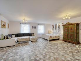 Prodej hotelu, penzionu, 359 m², Strážov