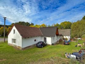 Prodej rodinného domu, 721 m², Slapsko