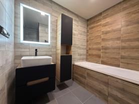 Prodej bytu 3+1, 78 m², Chomutov, ul. 17. listopadu