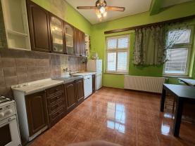 Prodej bytu 3+1 v Českém Těšíně, ul. Nádražní