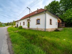 Prodej rodinného domu, 914 m², Gruna