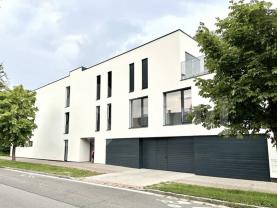 Pronájem bytu 3+kk, 92 m², Pardubice, ul. Husova