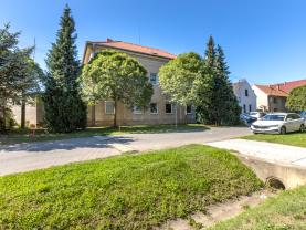 Prodej rodinného domu 204 m² v Račiněvsi