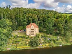 Prodej bytu 3+1, 118 m², Cheb, ul. Kachní kámen