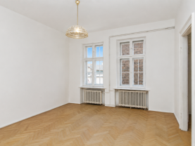 Prodej bytu 1+1, 37 m², Prostějov, ul. nám. T. G. Masaryka