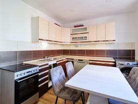 Prodej bytu 4+1, 88 m², Jirkov, ul. Tkalcovská
