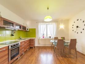 Prodej bytu 3+1, 83 m², Vojtanov, ul. Nádražní čtvrť