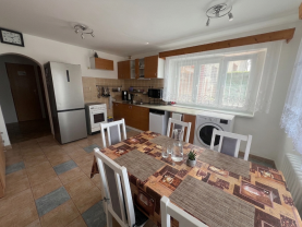 Pronájem bytu 2+1, 72 m², Náchod-Pavlišov