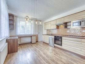Prodej bytu 3+1, 76 m², Aš, ul. Na Háji