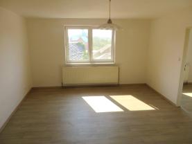 Pronájem bytu 3+1, 60 m², Kravaře, ul. Hlučínská