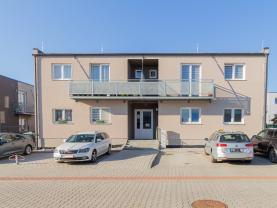 Prodej bytu 3+kk, 70 m², Vochov