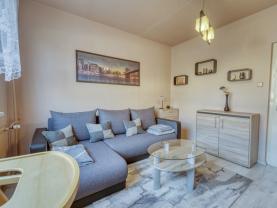 Prodej bytu 3+1, 75 m², Žlutice, ul. Pod Strání