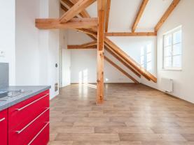 Pronájem bytu 1+kk, 37 m², Studeněves, okr. Kladno