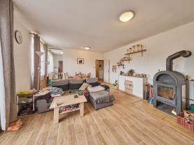 Prodej bytu 2+1, 63 m², Chotěvice
