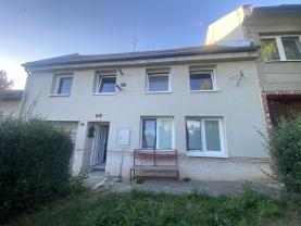 Prodej rodinného domu, 100 m², Pivín
