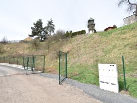 Prodej pozemku 1217 m², Komárov