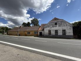 Prodej rodinného domu 3+1 s velkým sálem, 230 m², Cehnice