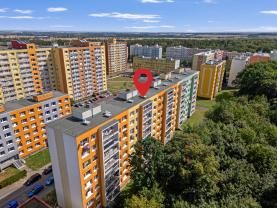 Prodej bytu 1+kk, 27 m², Kladno, ul. Litevská, lodžie
