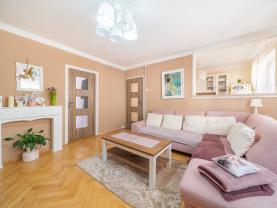 Pronájem bytu 2+1, 61 m², Cheb, ul. Na Hradčanech