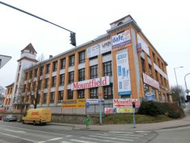 Pronájem, obchodní prostory, 170 m2, Pelhřimov