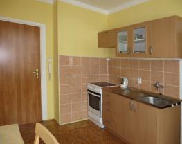 Prodej, byt 1+1, 29 m2, Karlovy Vary, ul. Vítězná