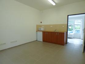 Pronájem, obchodní prostor, 100 m2, Benešov