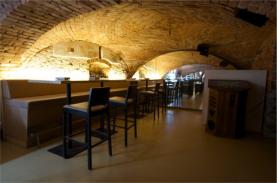 Pronájem, komerční prostory, 140 m2, Poděbrady