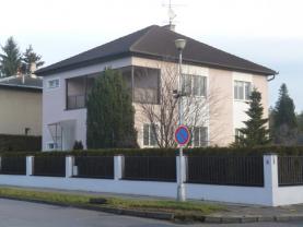 Pronájem, funkcionalistická vila 4+2, 838 m2, Prostějov