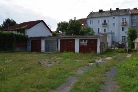 Garage, Louny