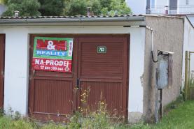 Prodej, garáž 20m2, Louny