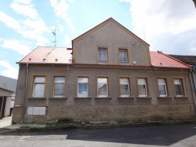Prodej, nájemní dům, 267 m2, Kladno