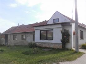 Pronájem, rodinný dům 4+1, Práče