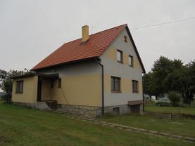 Prodej, rodinný dům 5+1, 2166 m2, Častrov - Metánov