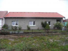 Prodej, rodinný dům 4+kk, 436 m2, Těšany