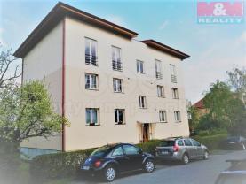 Prodej, byt 3+kk, 77 m2, zahrada, Praha, Jinočany