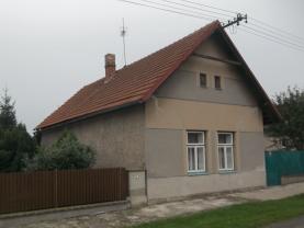 Prodej, rodinný dům 2+1, 969 m2, Lovčice