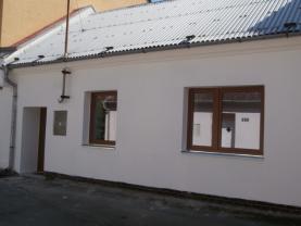 Pronájem, rodinný dům 2+1, Litovel, ul. Karlovská