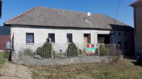 Prodej, rodinný dům, 750 m2, Benešov
