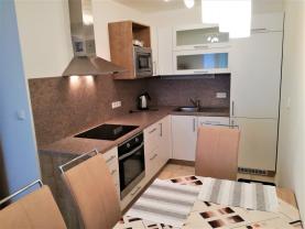 Prodej, byt, 2+kk, 44 m2, Benešov