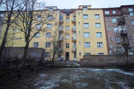 Prodej, byt 2+kk, Hradec Králové, ul. Okružní